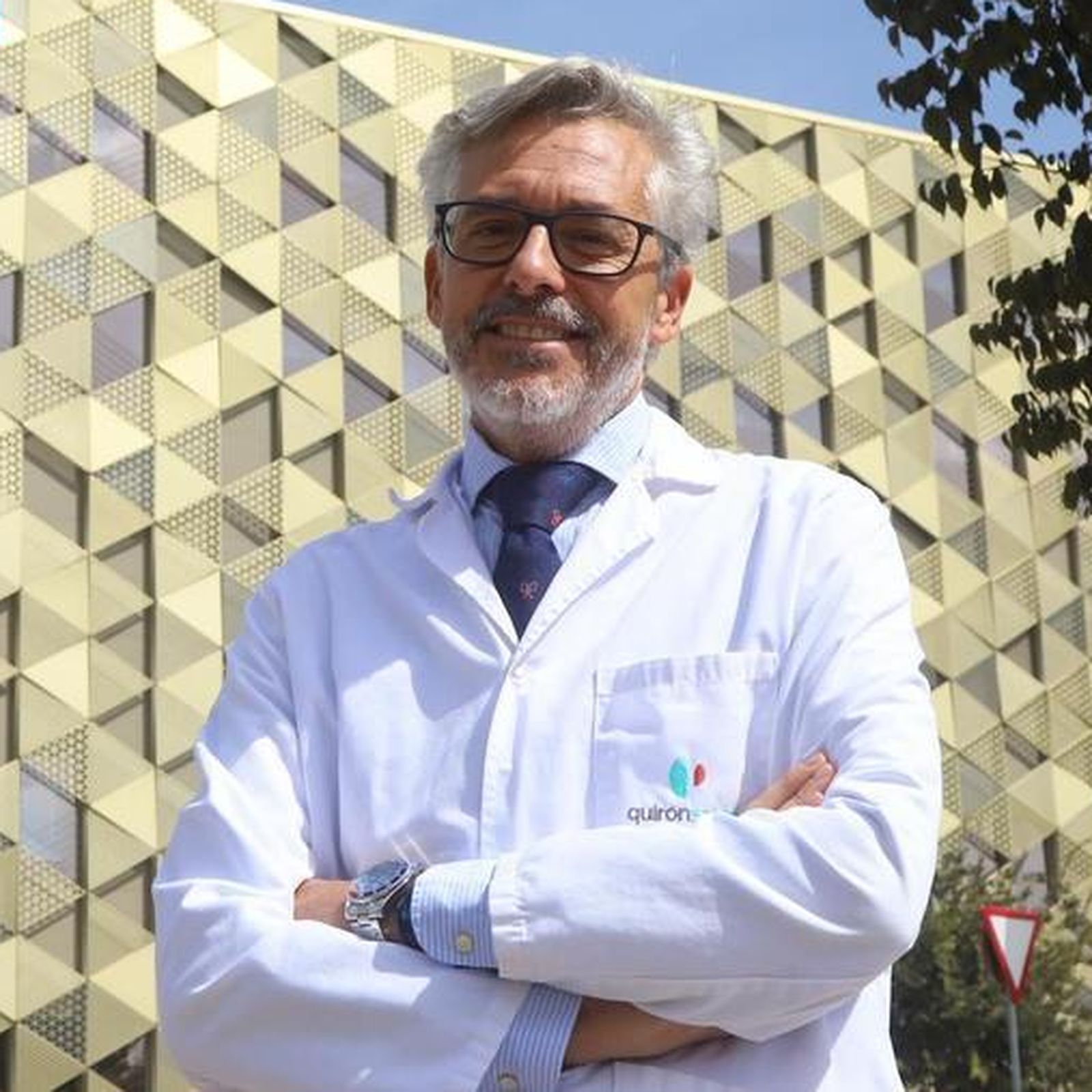 Dr. Rafael Cuenca Acevedo