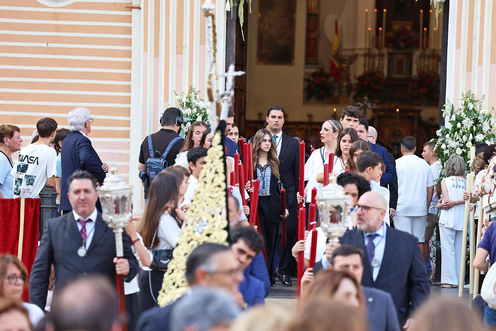 Imágenes de la procesión del Corpus Christi por las calles de Huelva