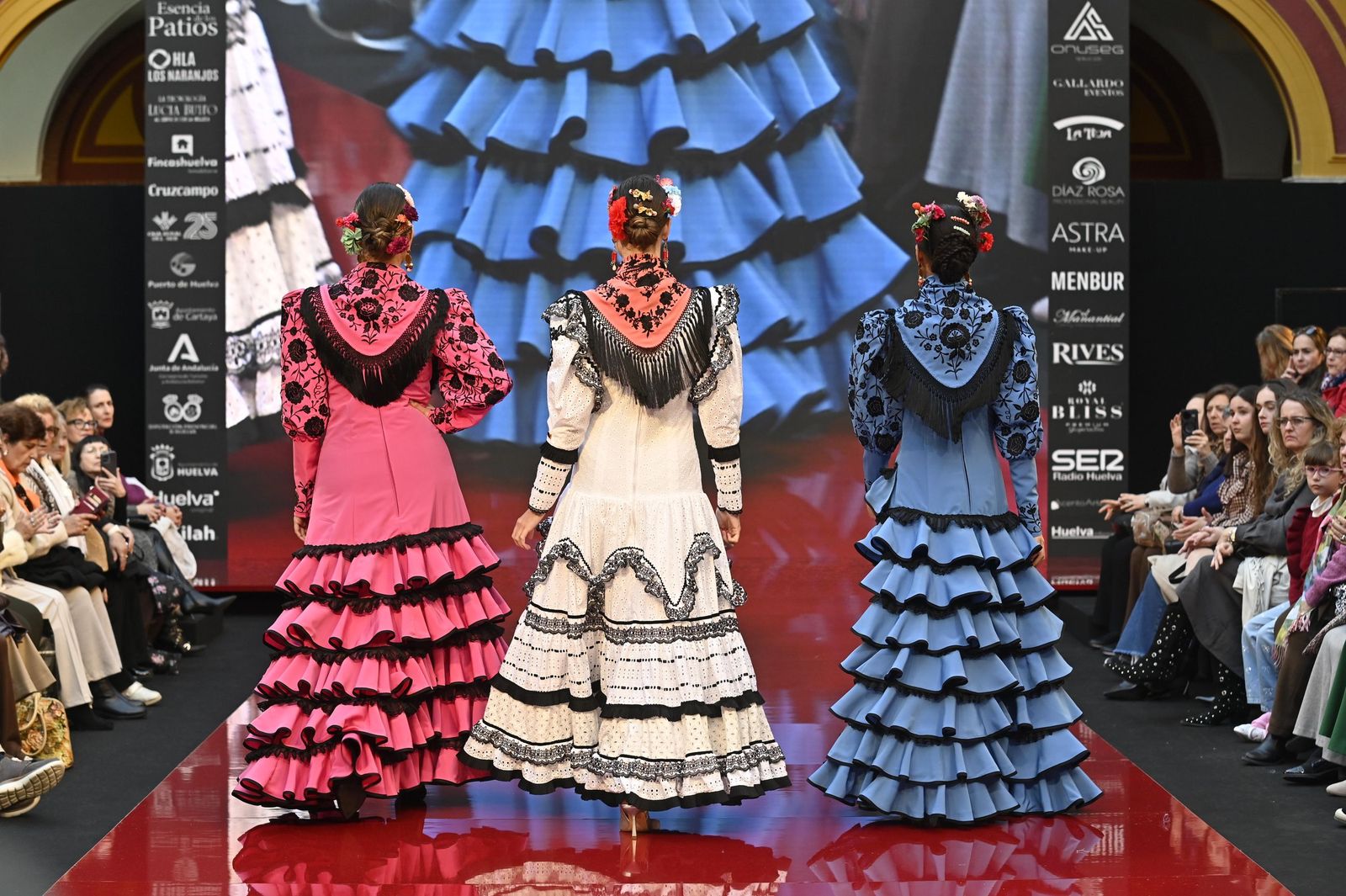 Huelva Flamenca 2026: Desfile de Olaje