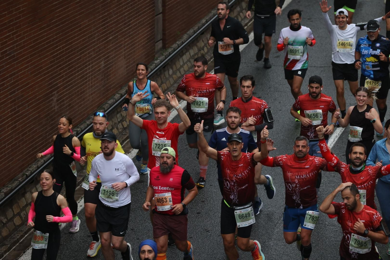 Búscate en la Media Maratón de Sevilla 04