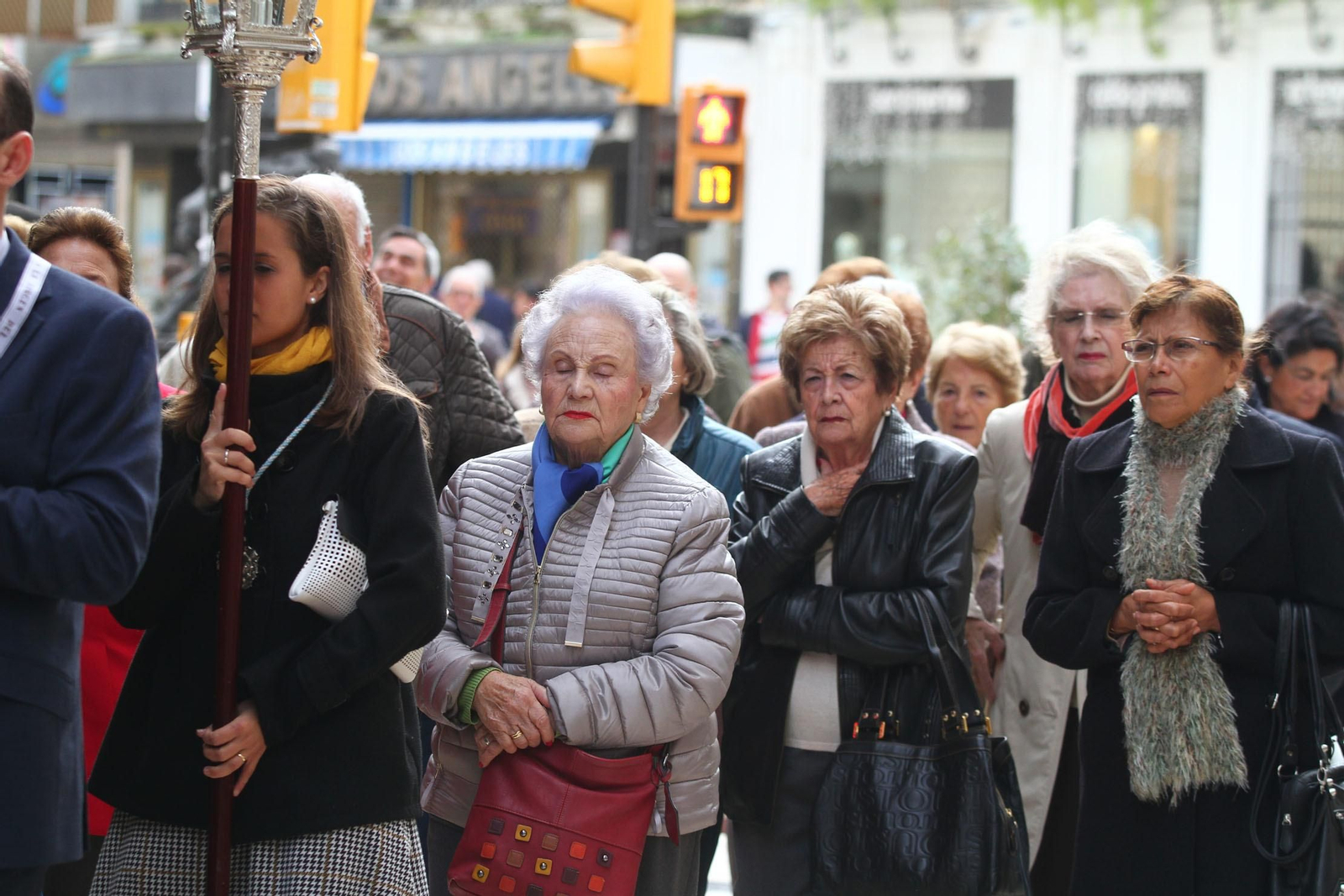 Procesión Solemne  de la Hermandad de La Vera Cruz, con el Santísimo Sacramento.