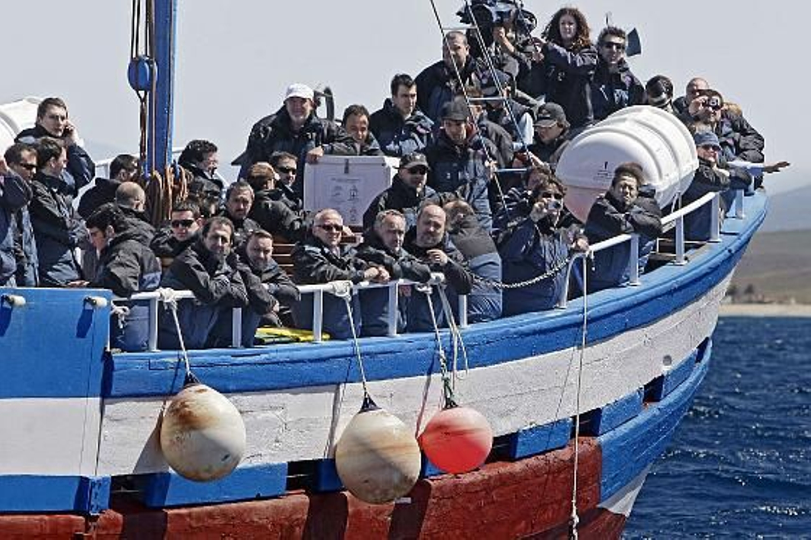 Cincuenta cocineros de elite asisten a la primera levantá en la almadraba de Barbate.

Foto: Julio Gonzalez