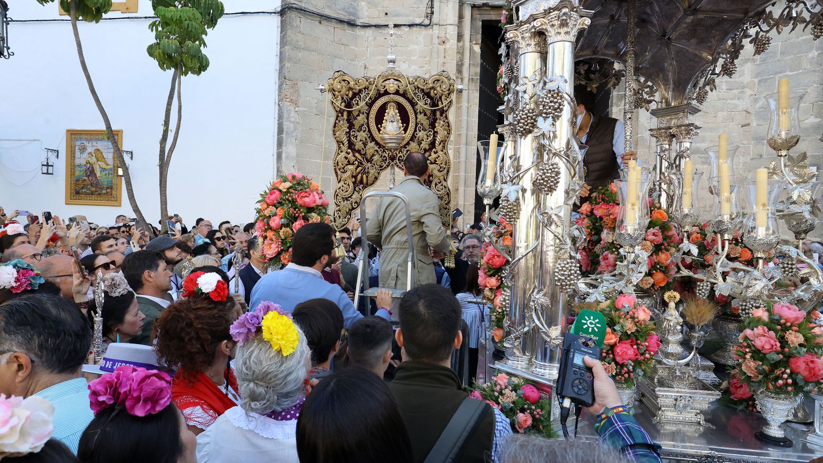 La Hermandad del Rocío de Jerez inicia su camino