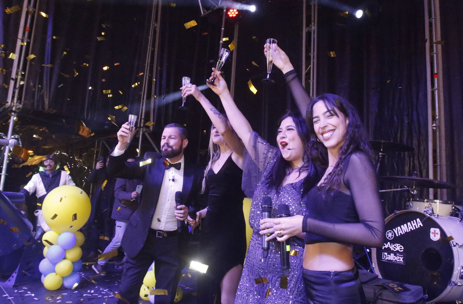 La Fiesta de Nochevieja en Las Tendillas, en imágenes