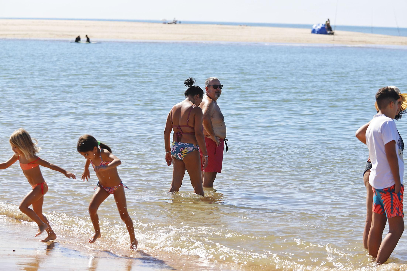 Las playas de Huelva se llenan a finales de septiembre por el buen tiempo