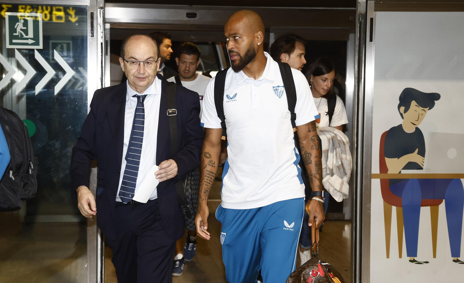 Las imágenes del viaje del Sevilla a Dortmund