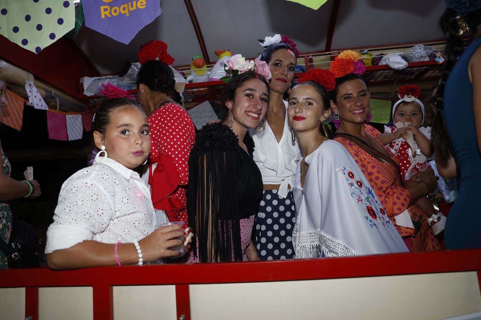 Búscate en las fotos de la cabalgata de la Feria Real de San Roque 2025