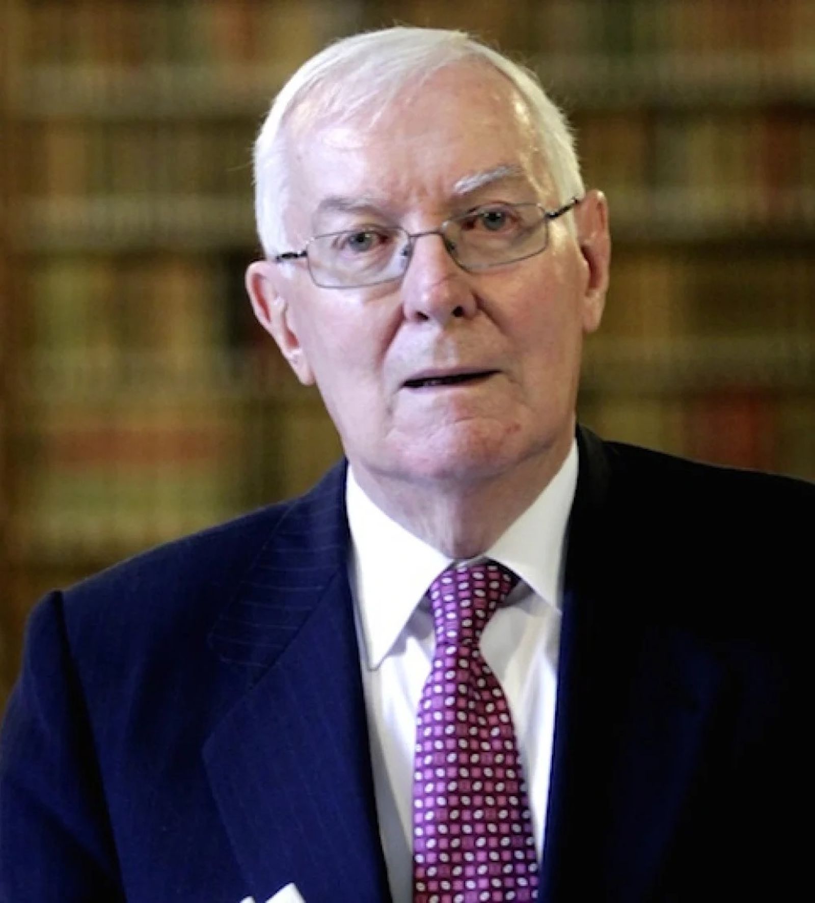 Victor García de la Concha. Letra c