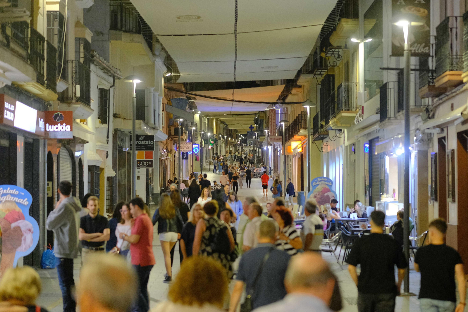Ronda nocturna, en imágenes