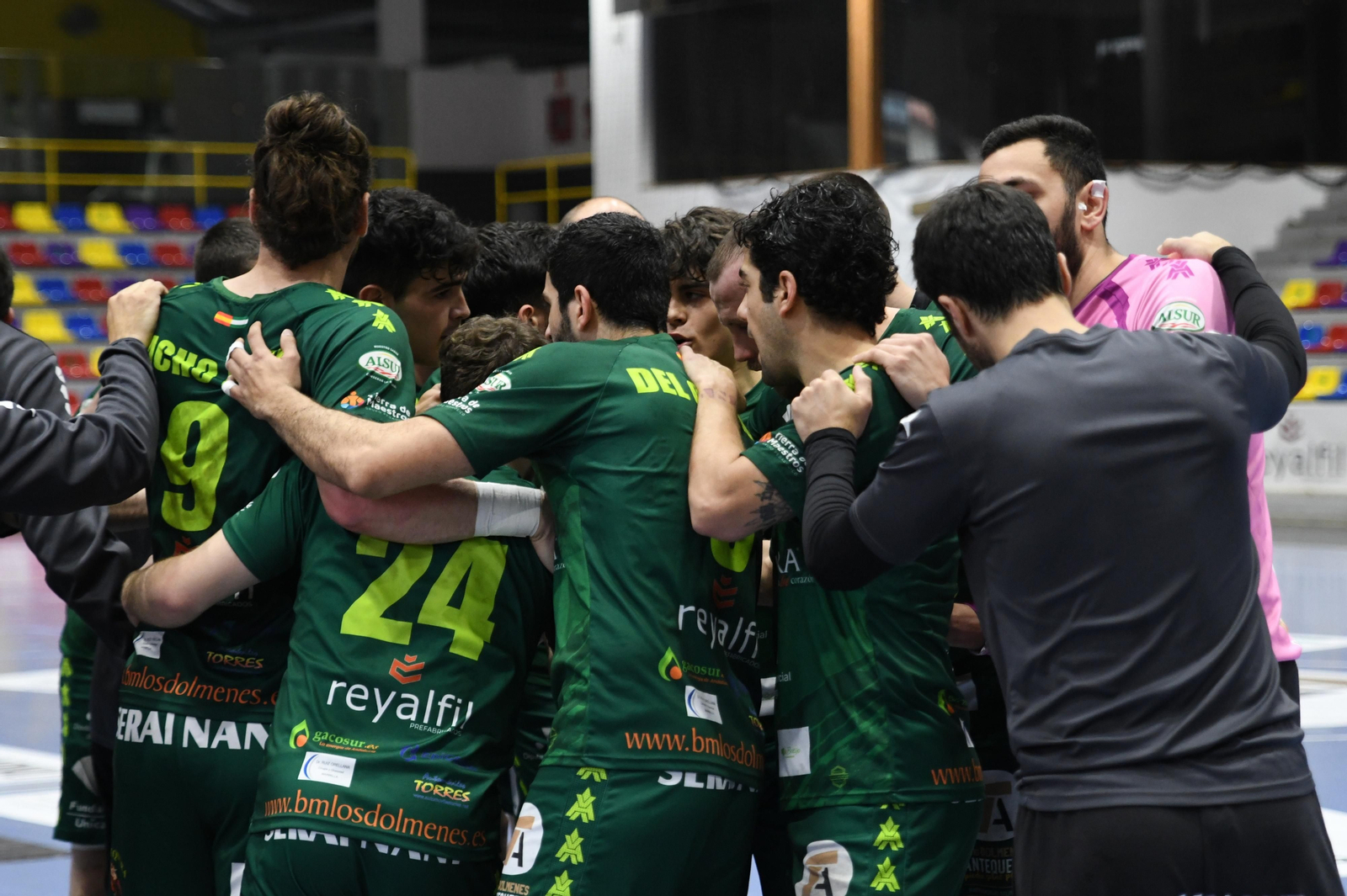 El Dólmenes Antequera se conjura durante un partido