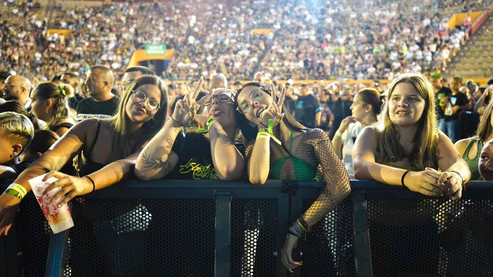 El concierto de JC Reyes en el Cabaret Festival de Algeciras, en imágenes