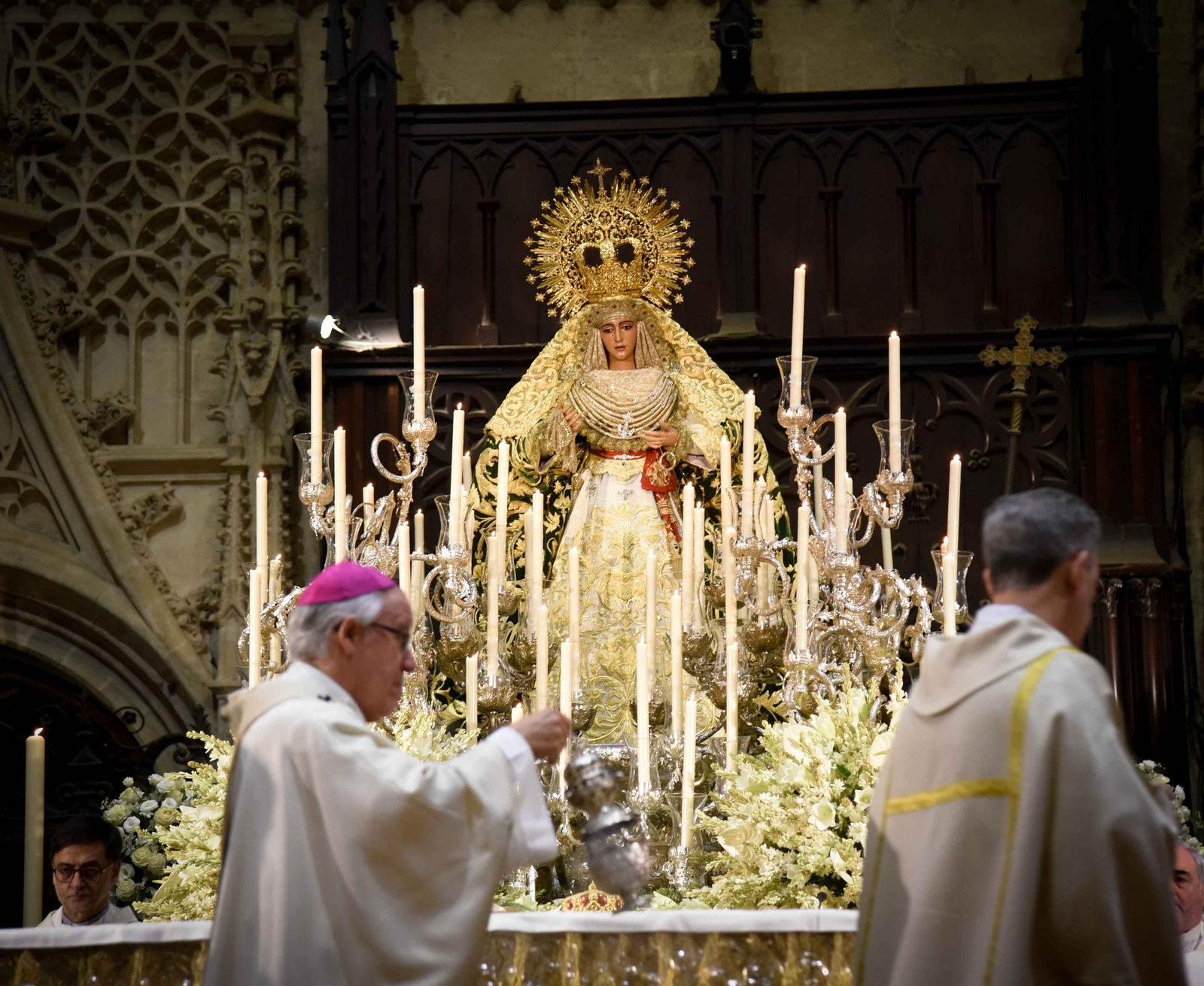 Función conmemorativa de la Esperanza de Triana