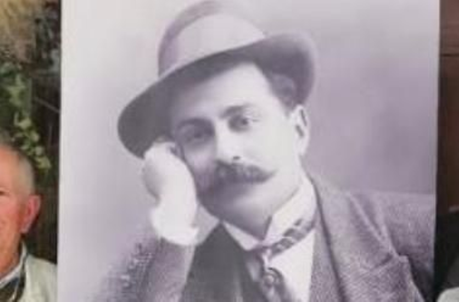 Federico Oliver Crespo. Federico Oliver Crespo.