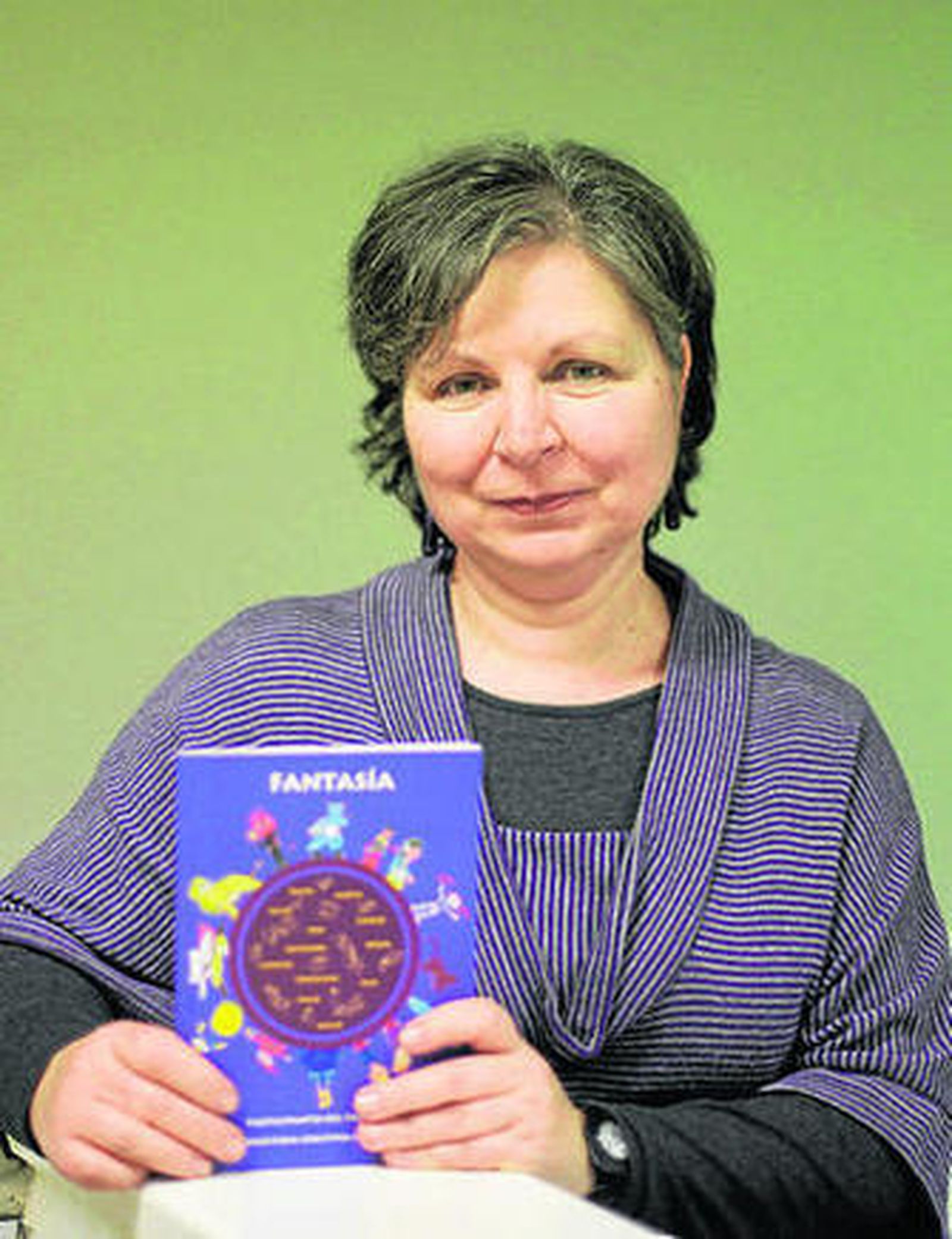 Maestra de pequeños escritores