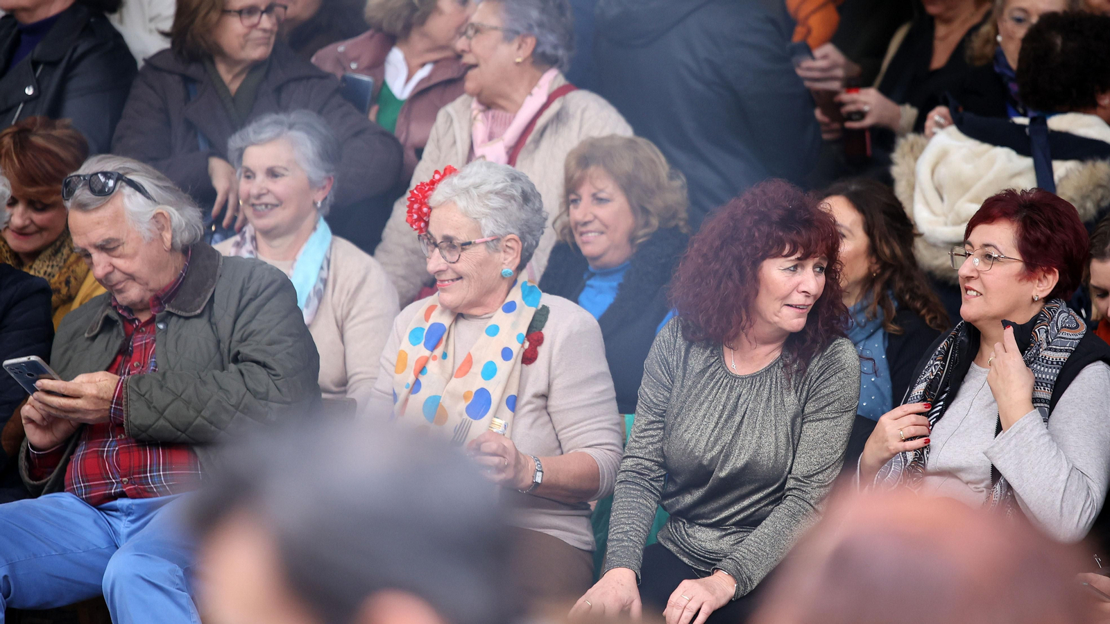 Ambiente de fiesta pasado por agua en las zambombas de Jerez