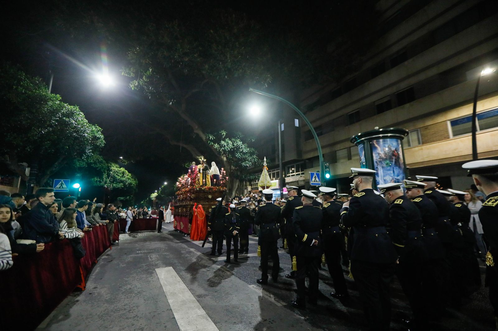 Te contamos en imágenes la Santa Cena tras la lluvia en la ciudad