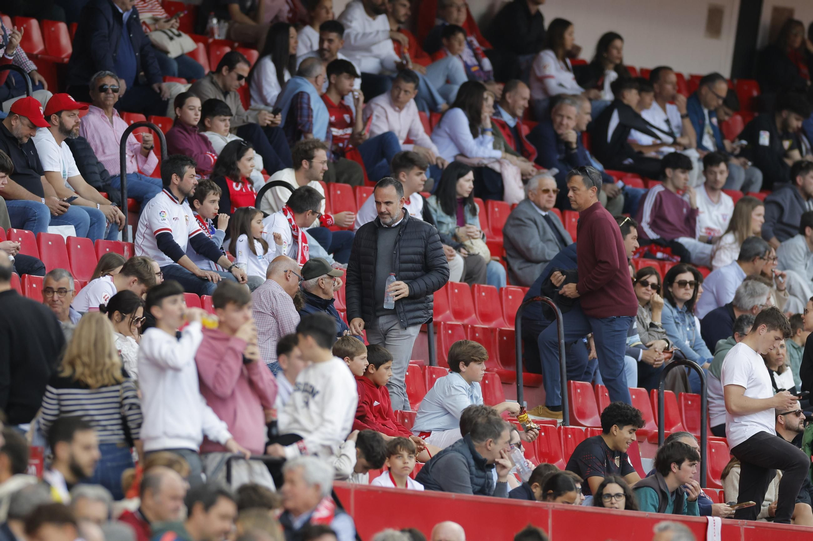 Búscate en las fotos del Sevilla FC - Alavés