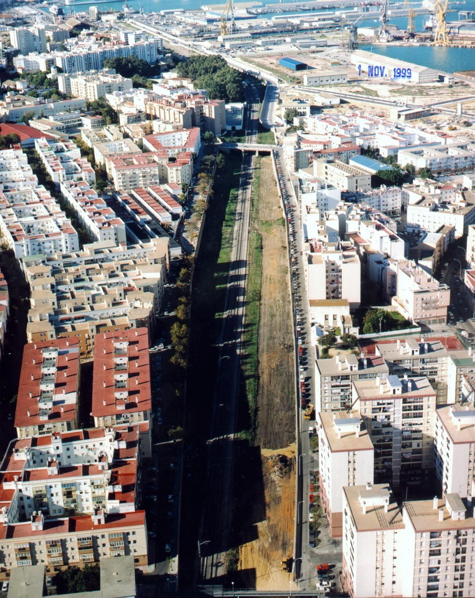 Las imágenes inéditas de las obras del soterramiento en Cádiz