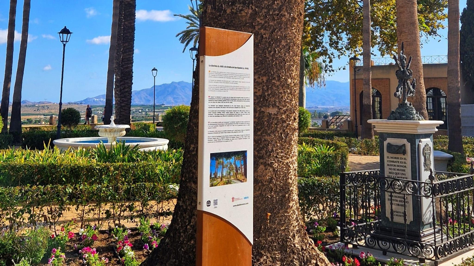 Nuevo tótem informativo en la Glorieta.