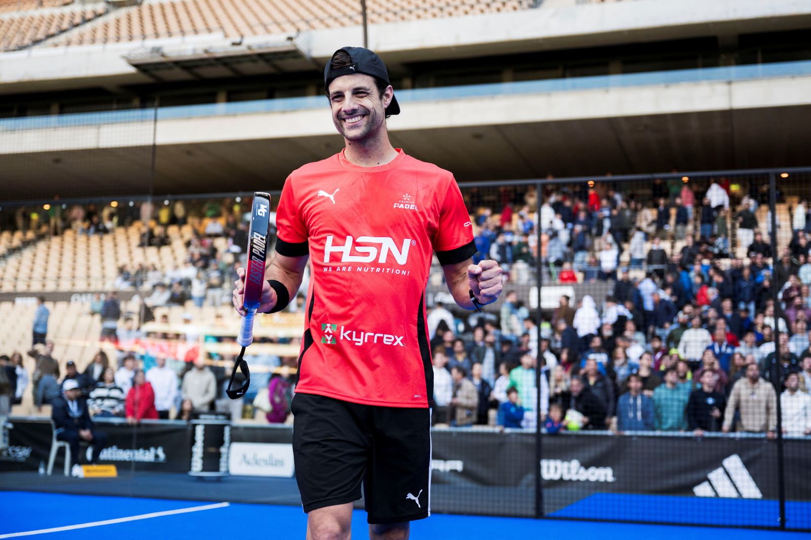 Las mejores fotos de la tercera jornada de pádel en el Estadio de la Cartuja