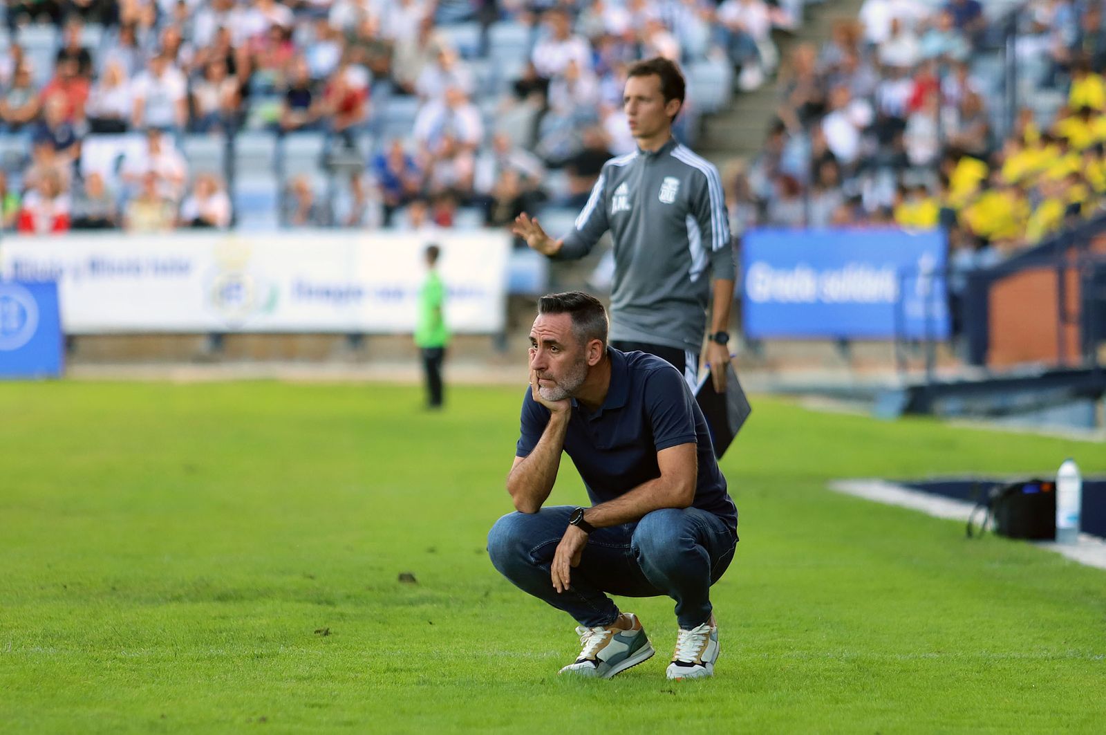 Abel sigue atento el encuentro entre el Recreativo y el Cartagena B.
