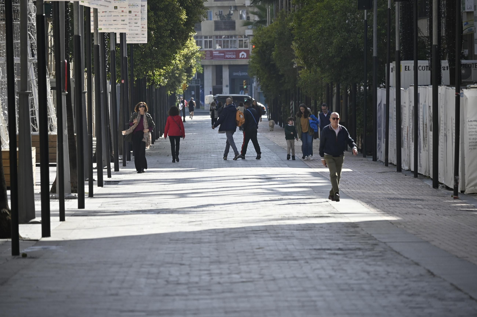 Imágenes de ambiente del sábado 2 de noviembre en Huelva