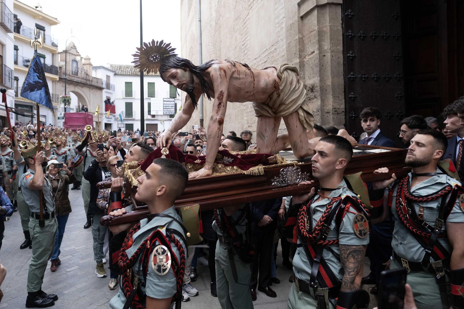 La Legión en el Miércoles Santo de Antequera, en imágenes