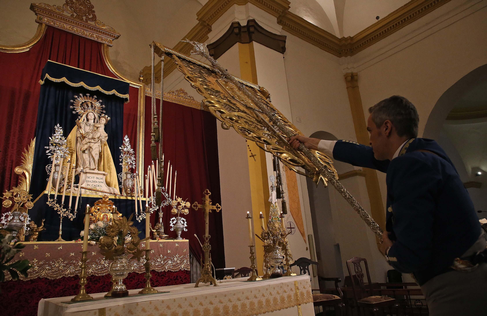 El comienzo de la peregrinación de la Hermandad del Rocío de Algeciras, en imágenes