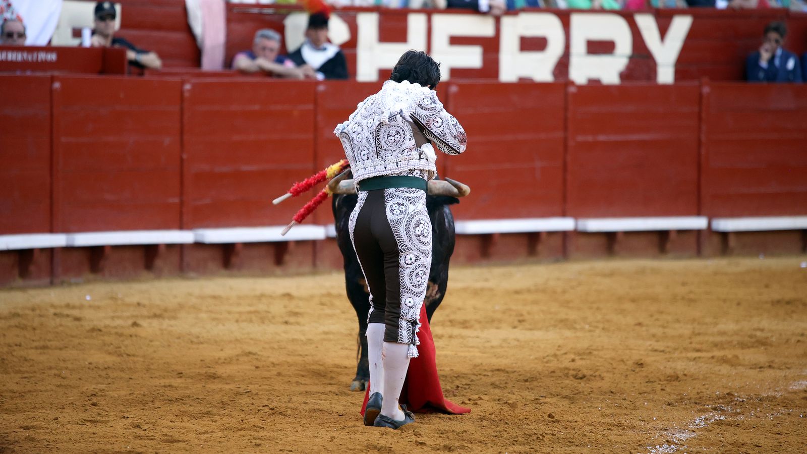 Tercera tarde de toros y última de la Feria de Jerez con Morante, Juan Ortega y Roca Rey
