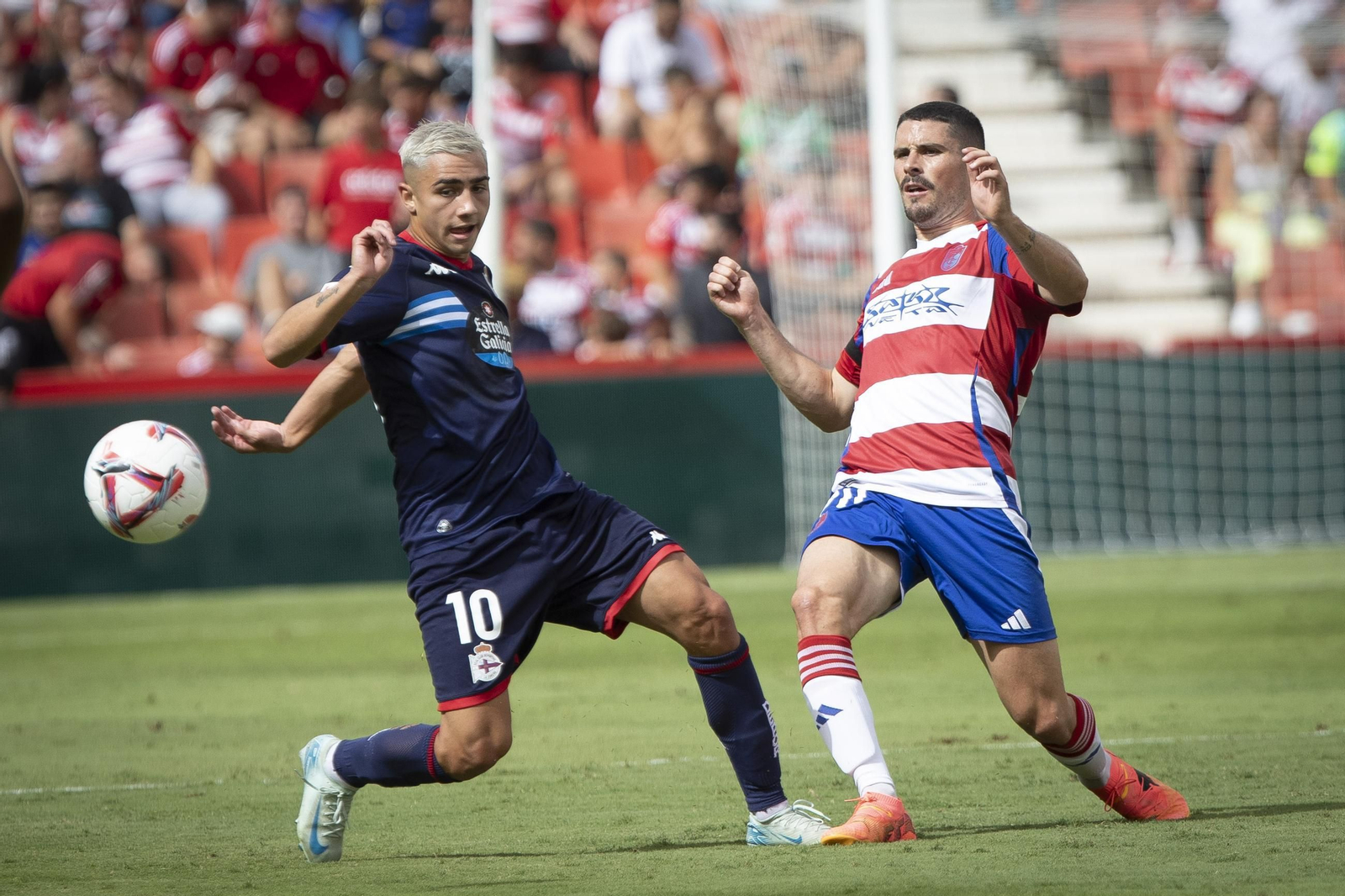 El Granada CF empató a uno ante el Deportivo de La Coruña la pasada temporada en Los Cármenes. El Granada CF empató a uno ante el Deportivo de La Coruña la pasada temporada en Los Cármenes.