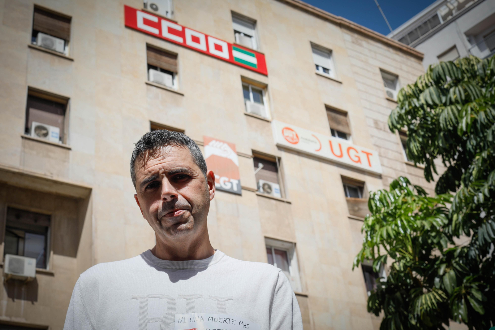 Imágenes de la concentración por muerte de un trabajador en accidente laboral