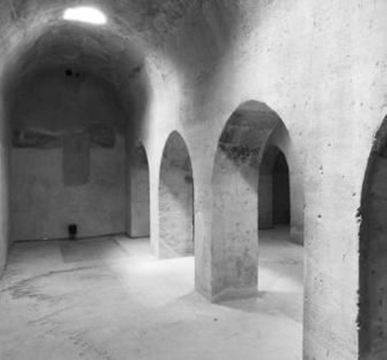 Interior del Aljibe del Rey.