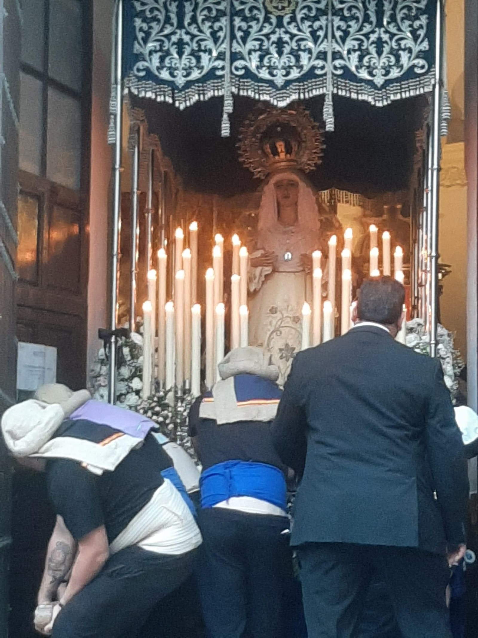 Fotos del Miércoles Santo en Tarifa: El Consuelo y las Lágrimas