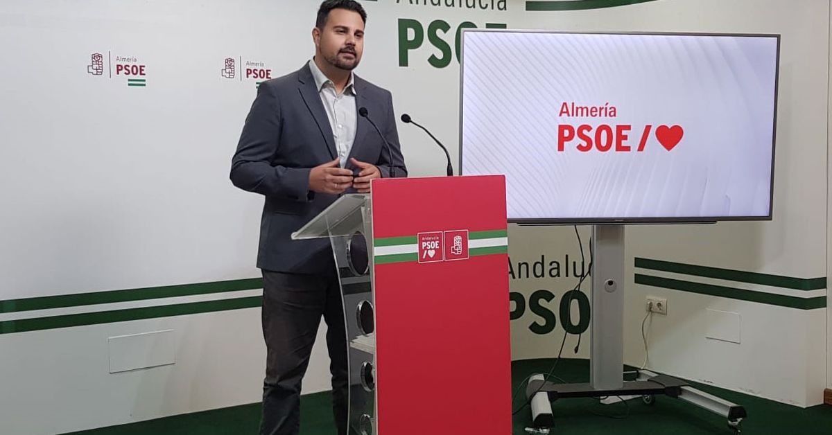El PSOE le pide al PP que agilice la desaladora Mar de Alborán