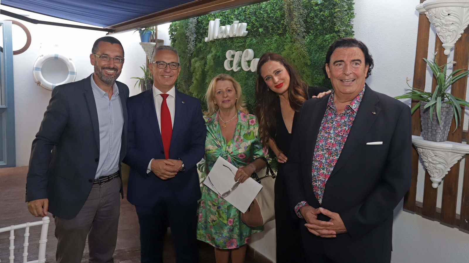 Fotos de la entrega de los premios de Mando Intermedios de Turismo y Hostelería en Palmones