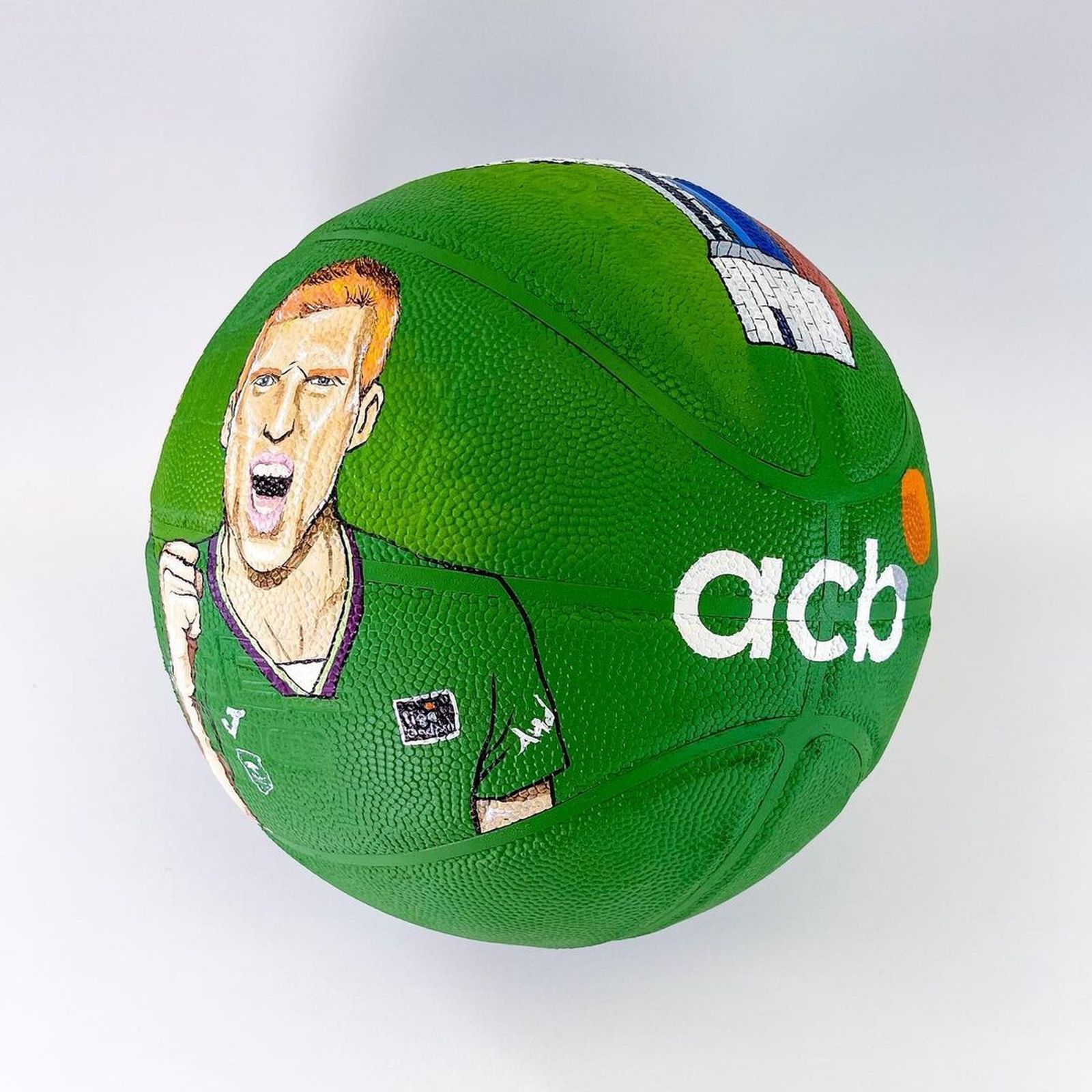 Un balón espectacular: las caras de Alberto, Jaime, Barreiro y Brizuela con el Carpena