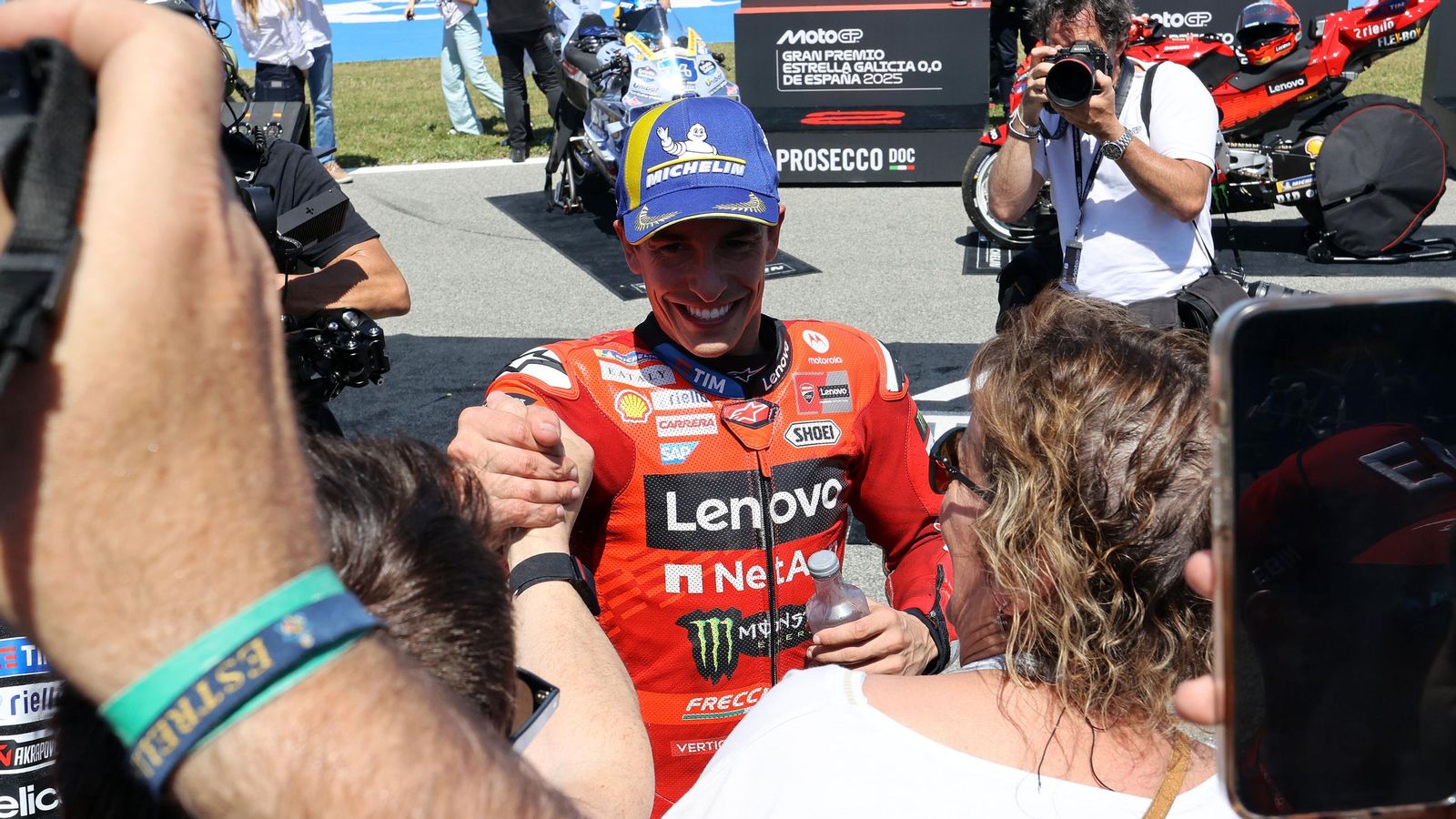 Imágenes de la Carrera Sprint y los entrenos de MotoGP en el Gran Premio de España en el Circuito de Jerez - Ángel Nieto