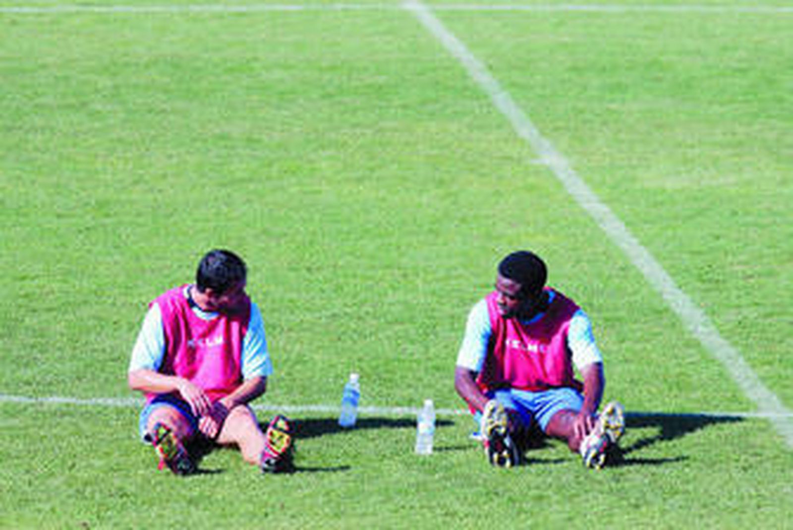 Peligra la participación de Ogbeche, el hombre gol