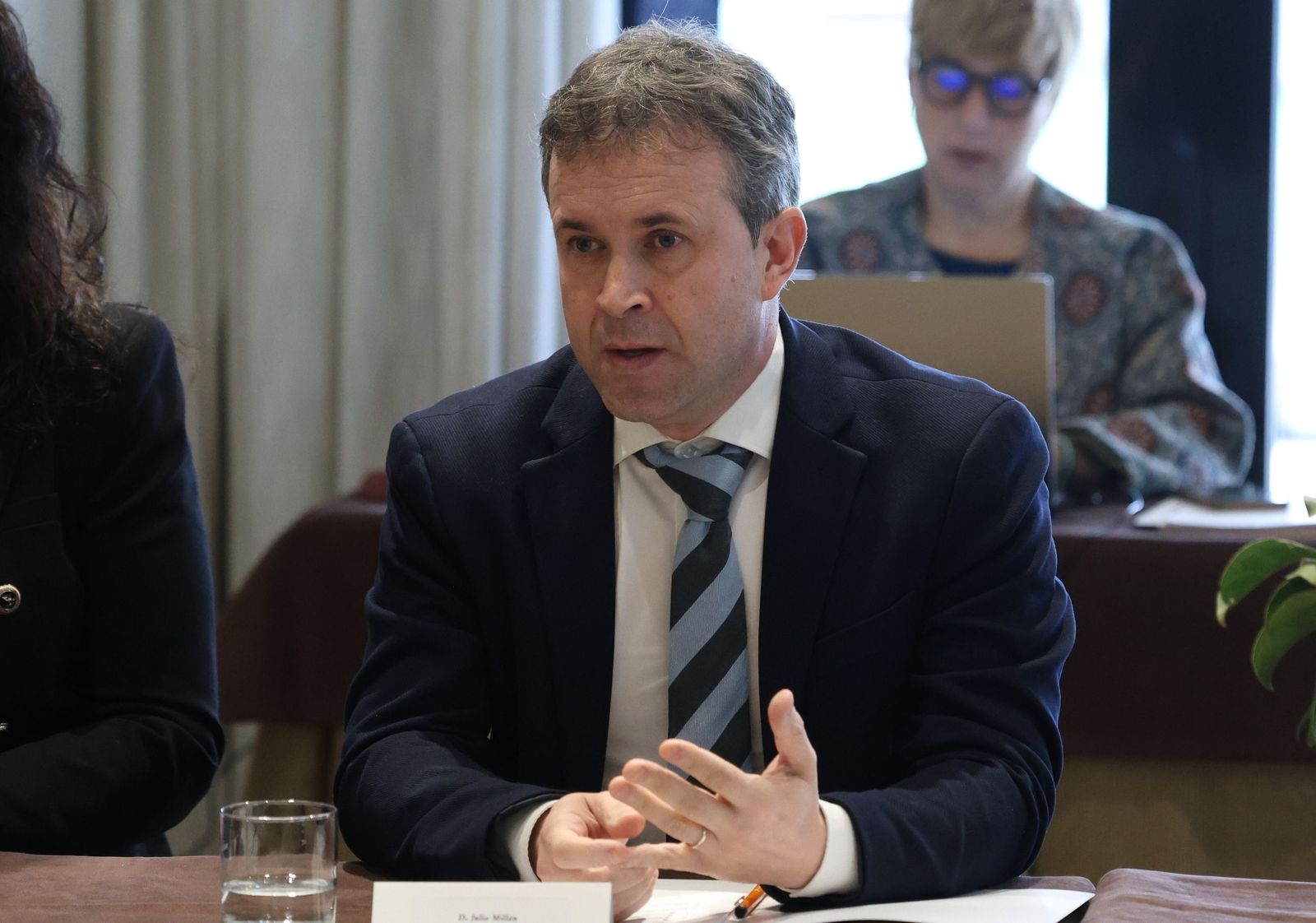 El 'Foro de las ciudades', organizado por el Grupo Joly en Antequera, en imágenes