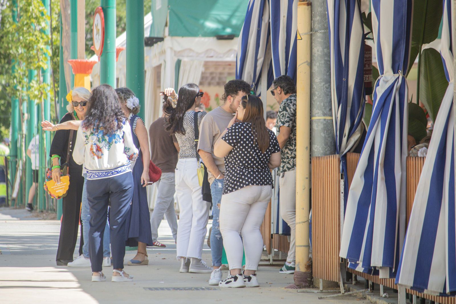Ambiente en Granada durante este lunes de Corpus, en imágenes