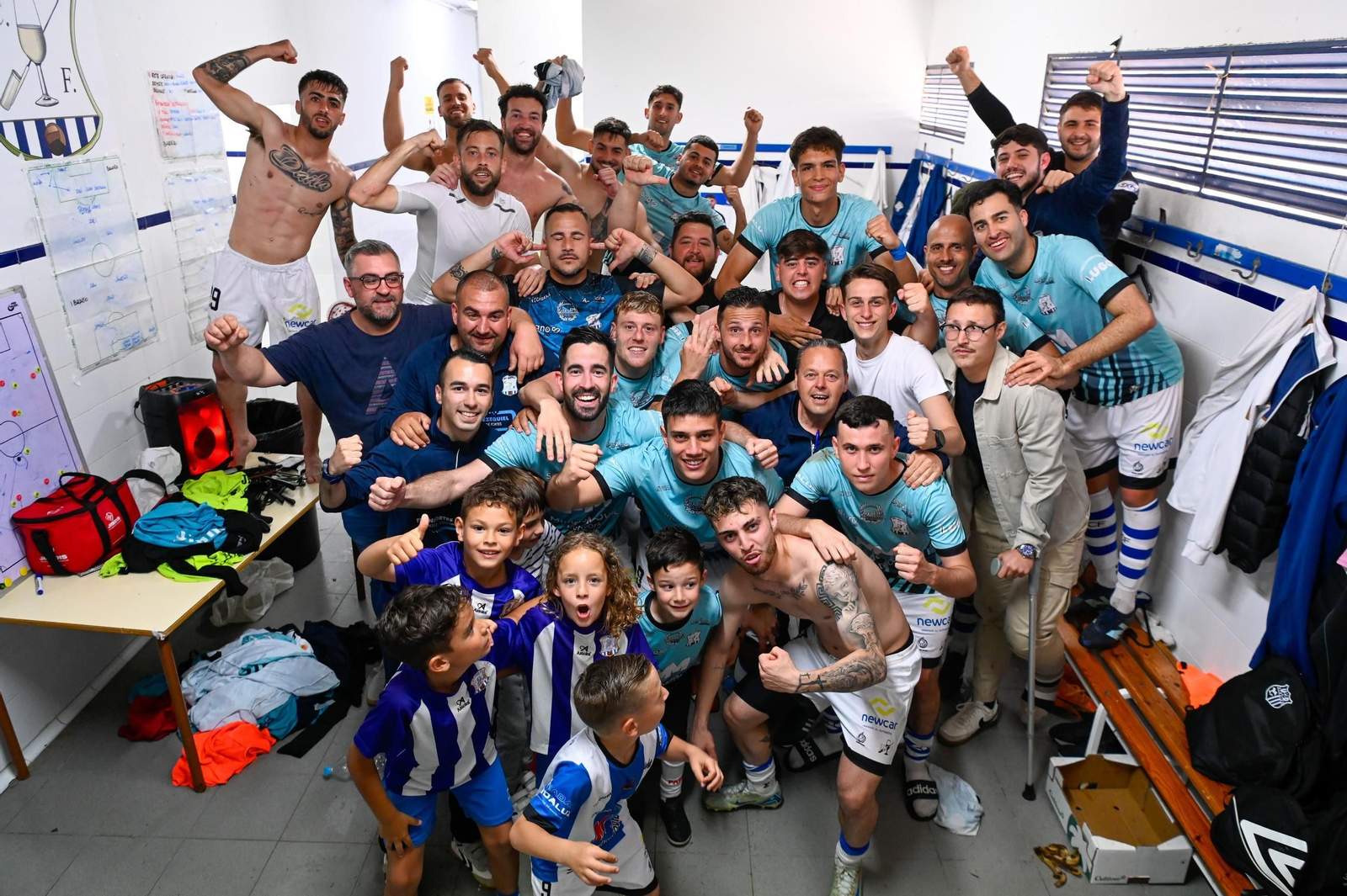 Imágenes de la victoria del Jerez Industrial ante el Barbate (3-0)