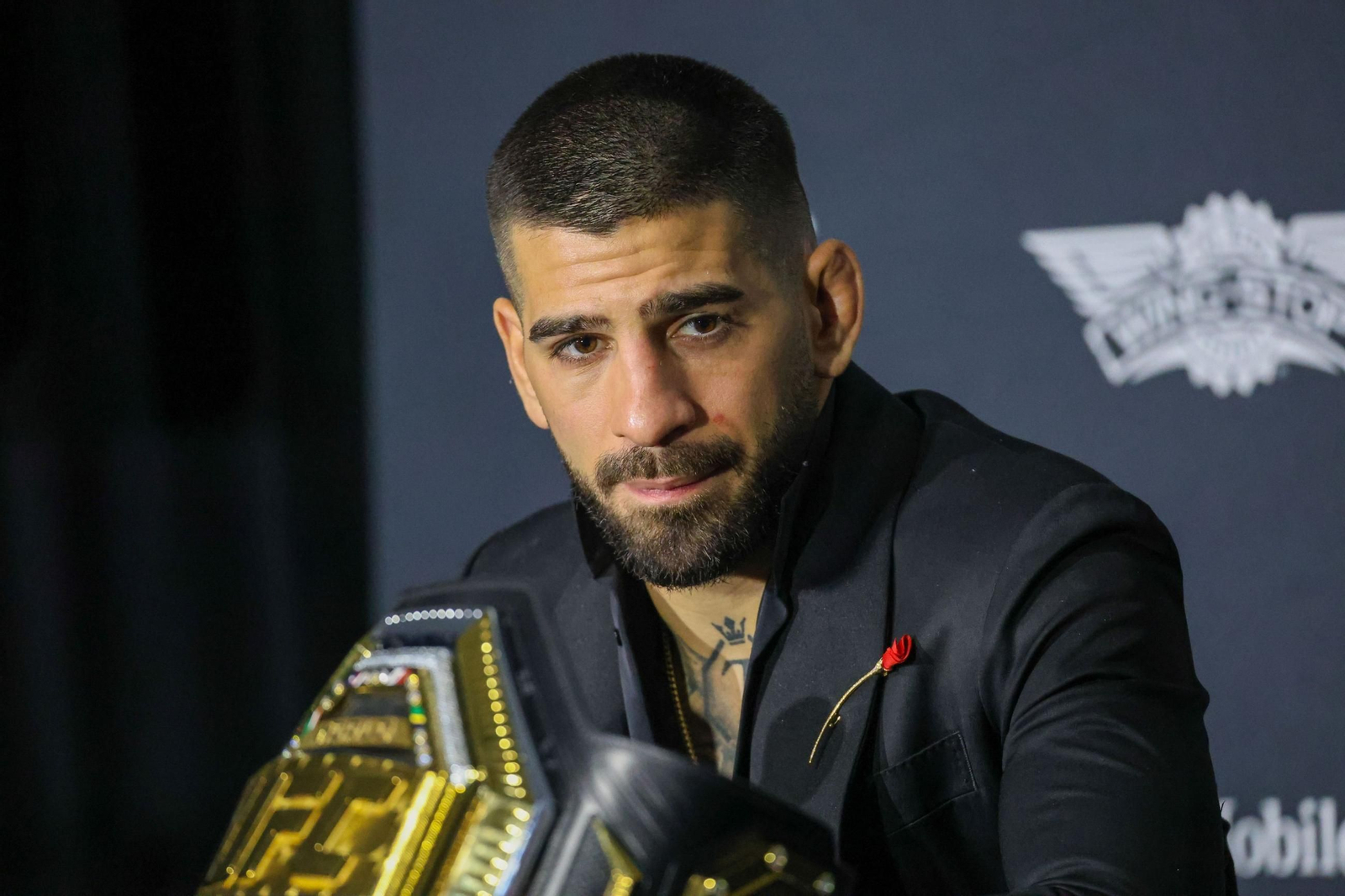 Las fotos del triunfo de Topuria ante Oliveira