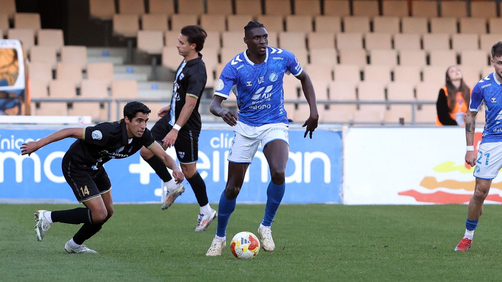 Imágenes del Xerez DFC contra La Unión Atlético en Chapín