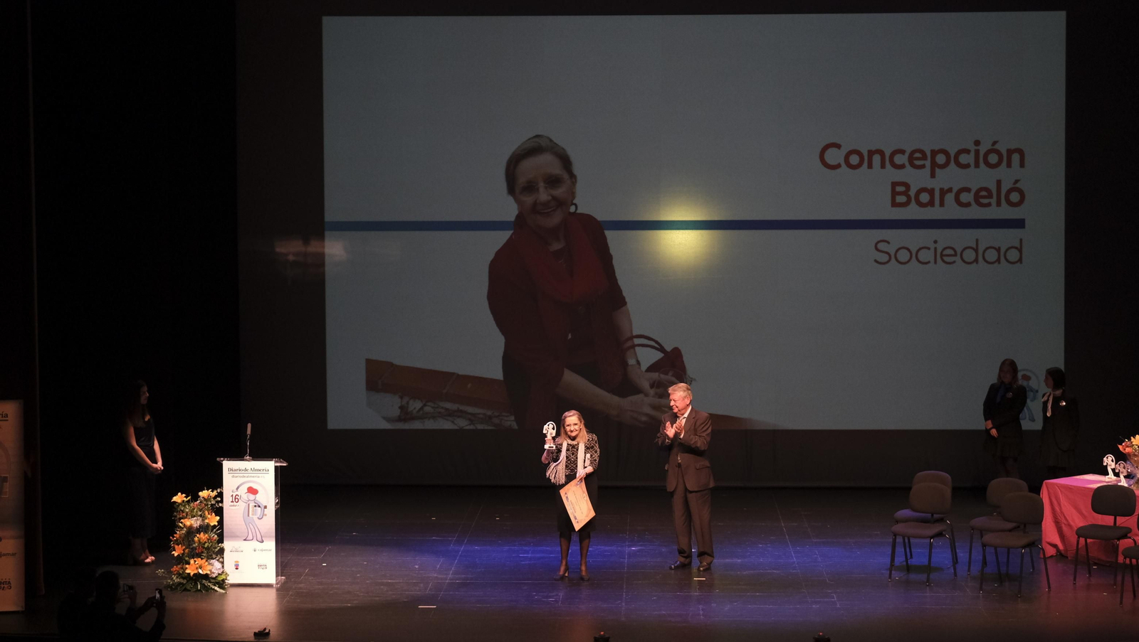 Imágenes de la Gala Aniversario de Diario de Almería, en Roquetas