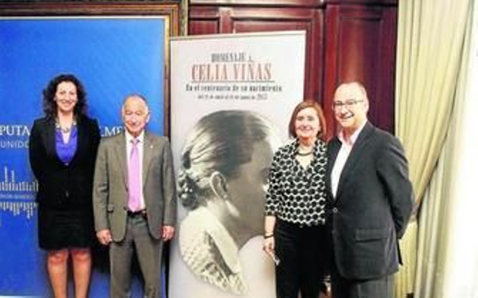 Gabriel Amat y Luis Rogelio Rodríguez acompañados por María Vázquez y María Dolores Durán.