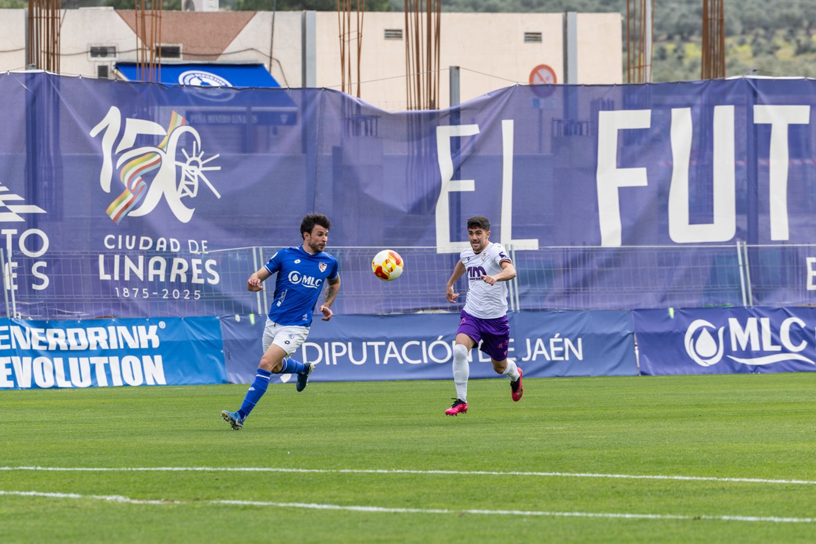 Las mejores imágenes del empate en el derbi entre Linares Deportivo y Real Jaén