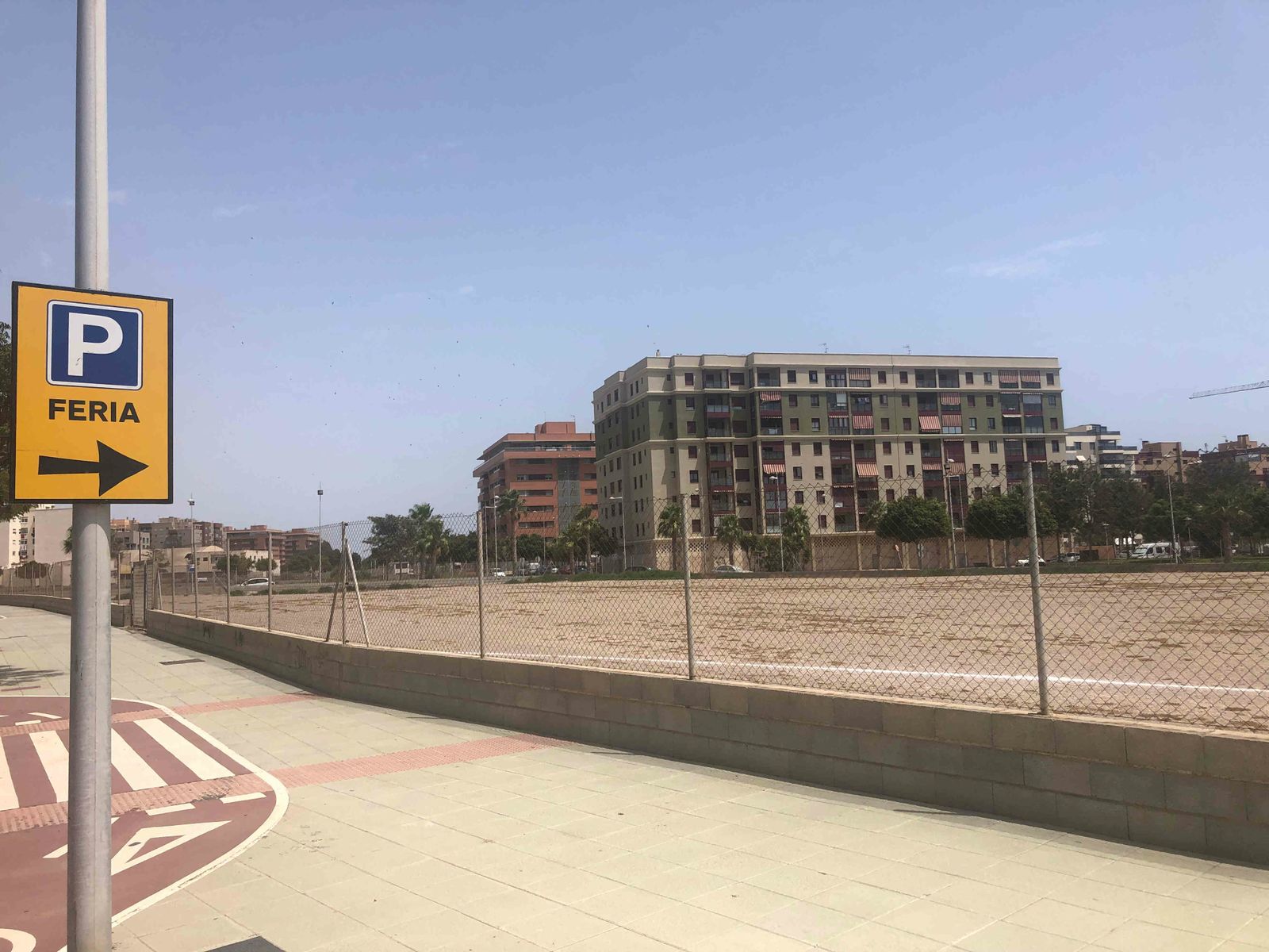 Solar de la calle Regaliz, en la Vega de Acá