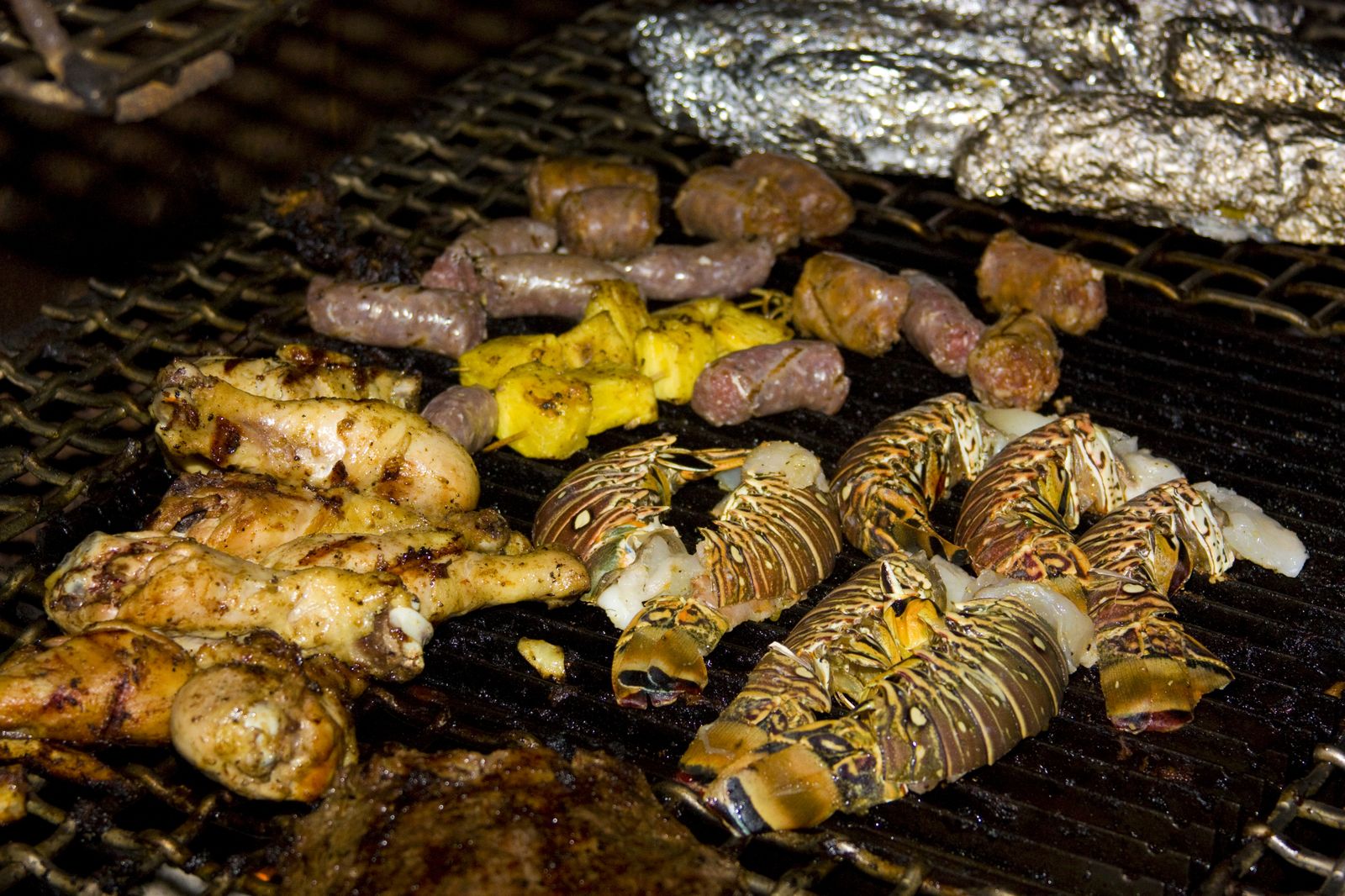 La barbacoa es muy versátil y permite cocinar casi de todo.