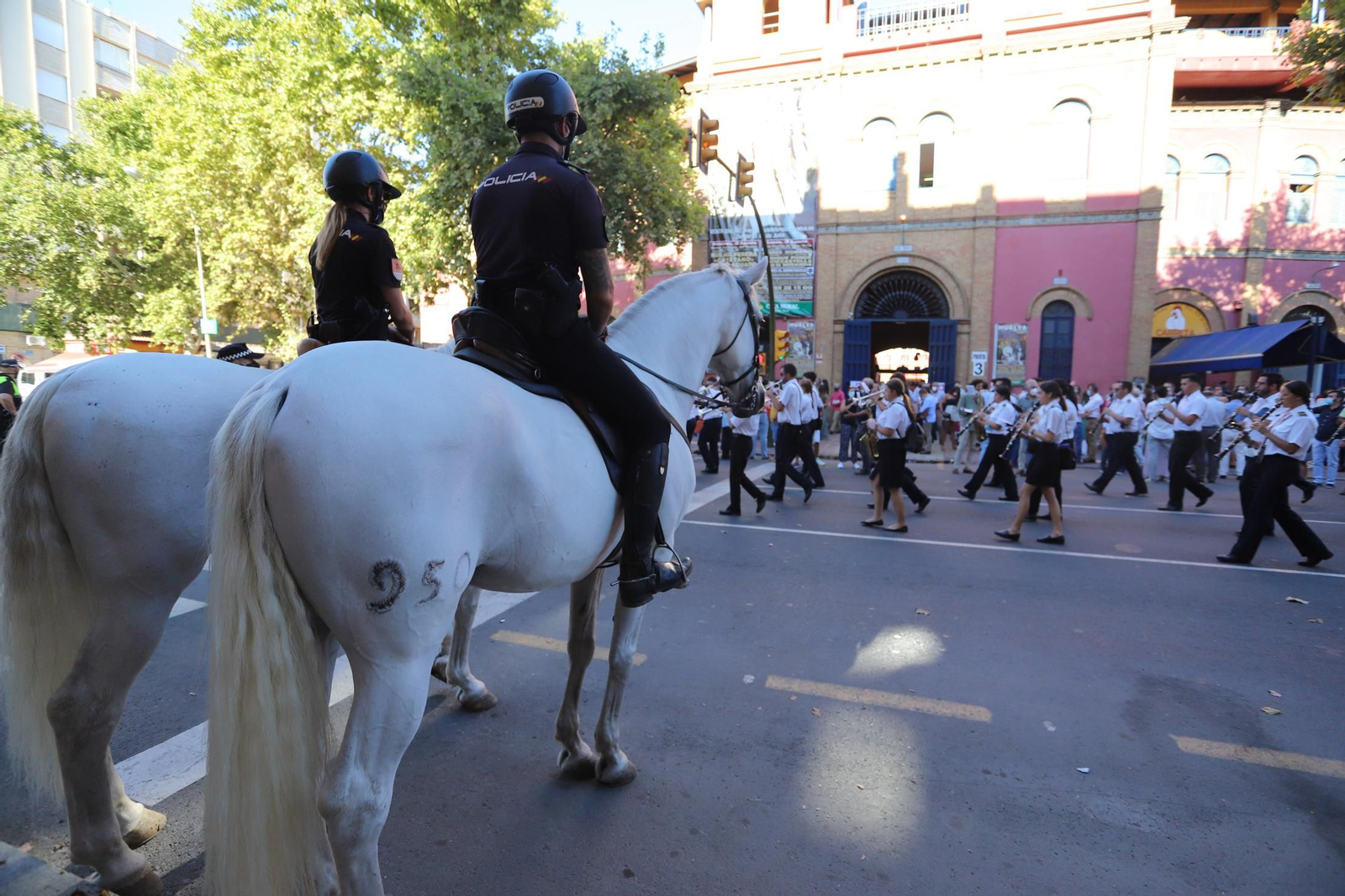 Ambiente taurino del 2 de Agosto en Huelva