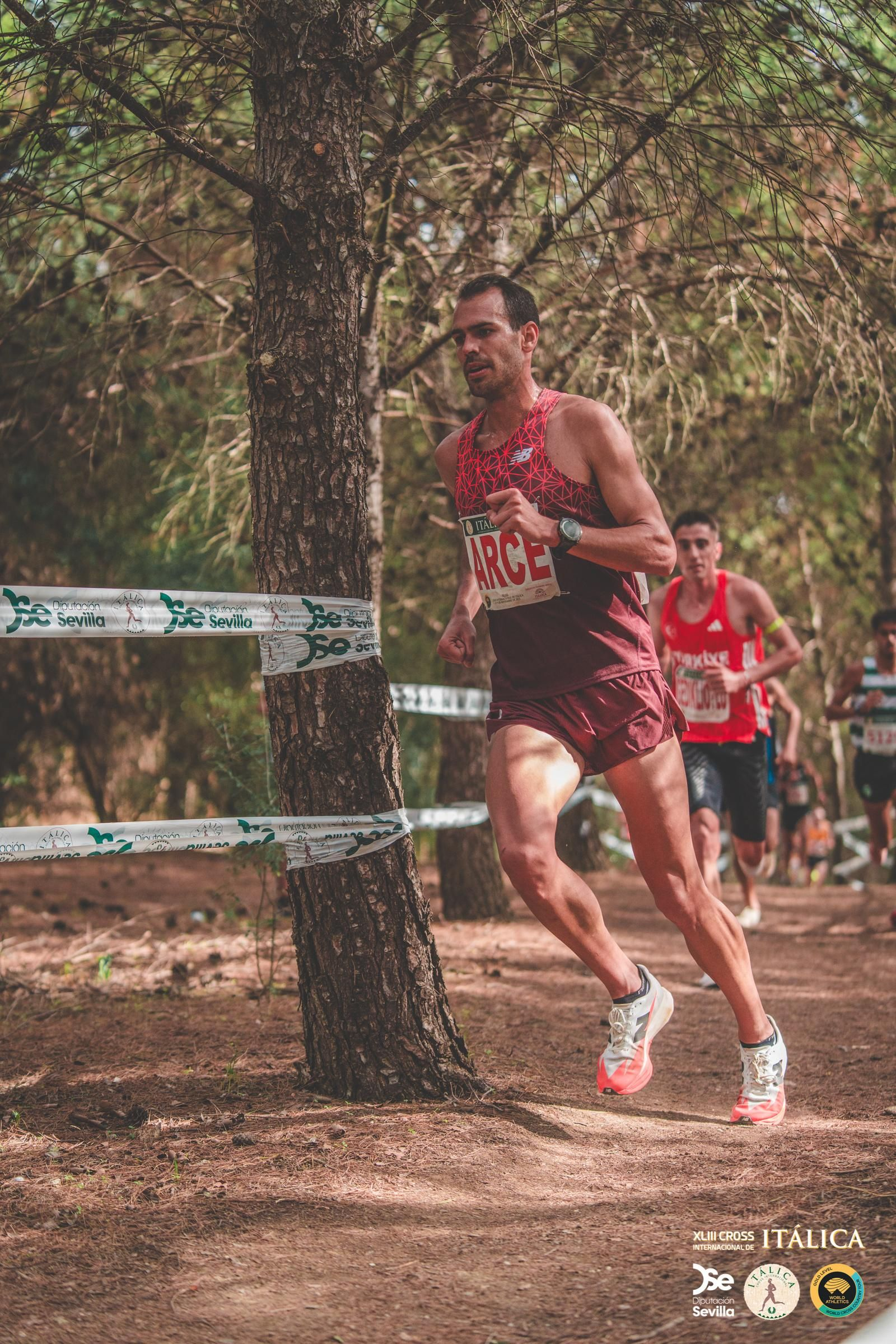 Búscate en las fotos del Cross de Itálica 2025 | 12